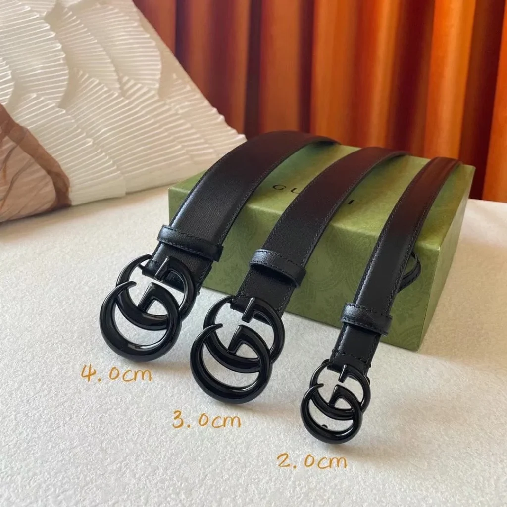 GG Marmont Embossed White Belt