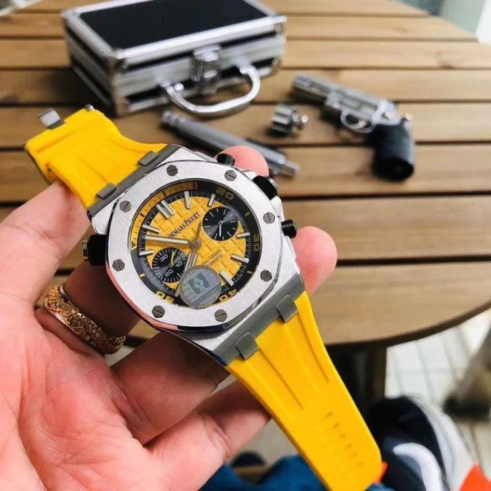 Audemars Piguet Royal Oak Men's - Yellow Watch