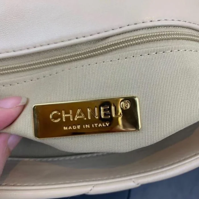 Chanel 19 Designer Handbags For Women - Image 2