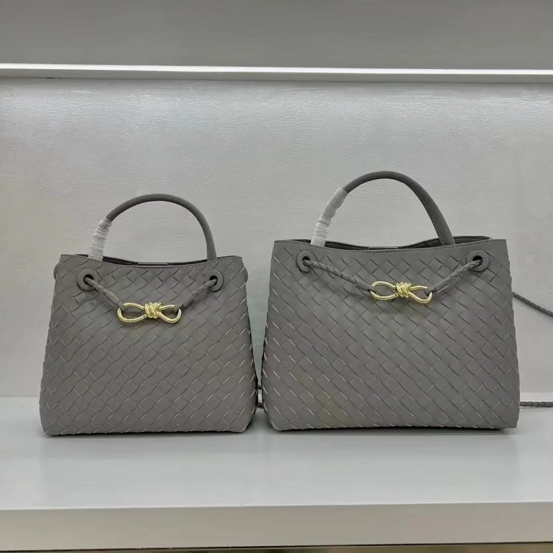 Bottega Veneta Andiamo Small Bag dark grey