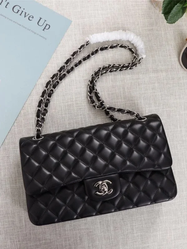 Chanel Classic Double Flap 25 Shoulder Bag Black