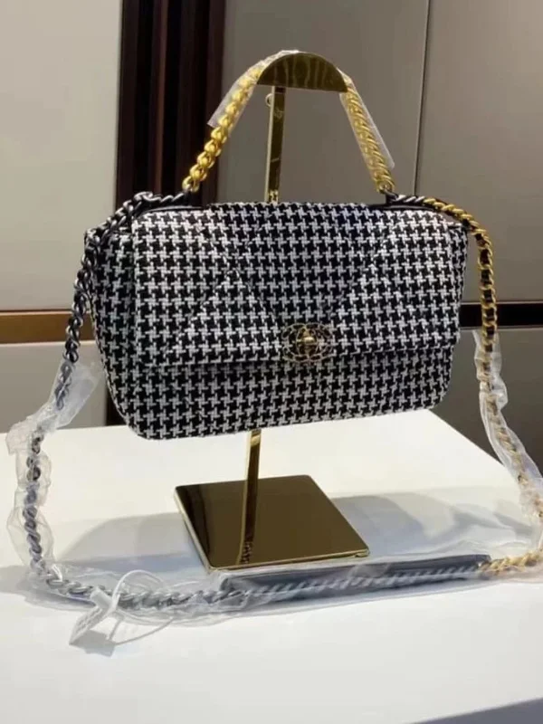 Chanel Flap Handbags For Women – 4 Colors