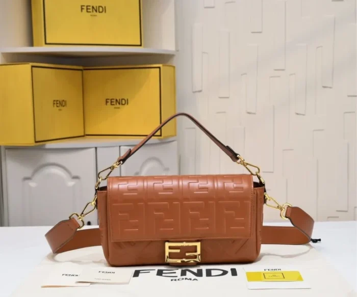 Fendi Baguette Canvas Bag - Image 8