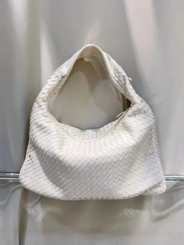 Bottega Veneta Shoulder Bag - Image 5