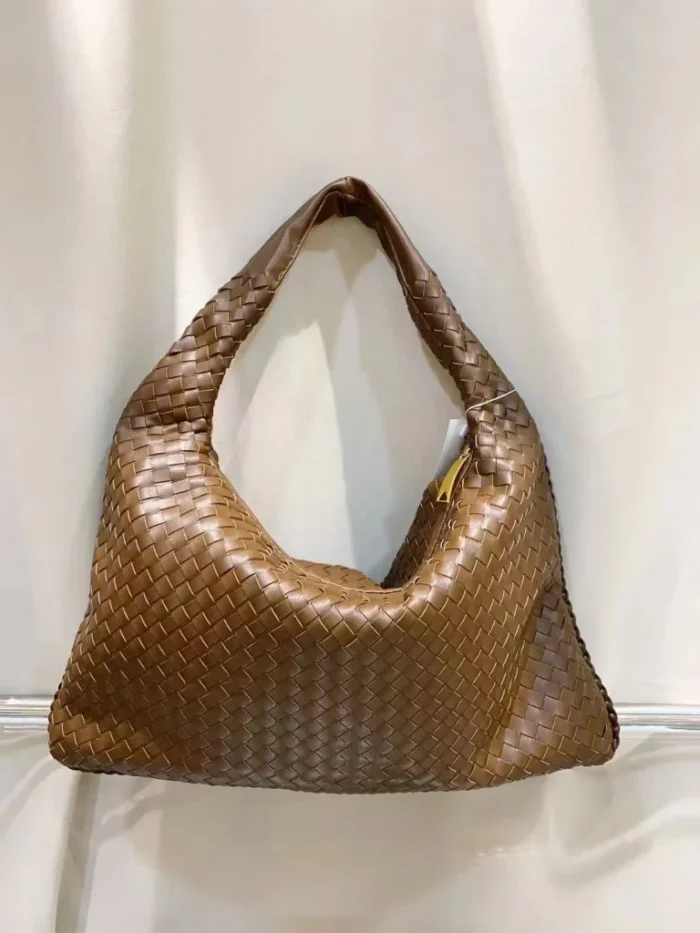 Bottega Veneta Shoulder Bag - Image 6