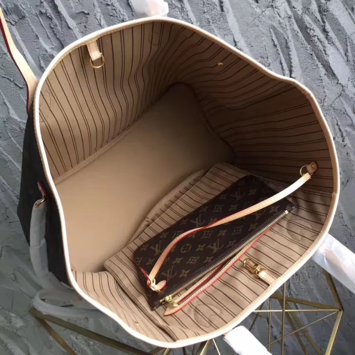 Louis Vuitton Neverfull MM Tote - Image 2