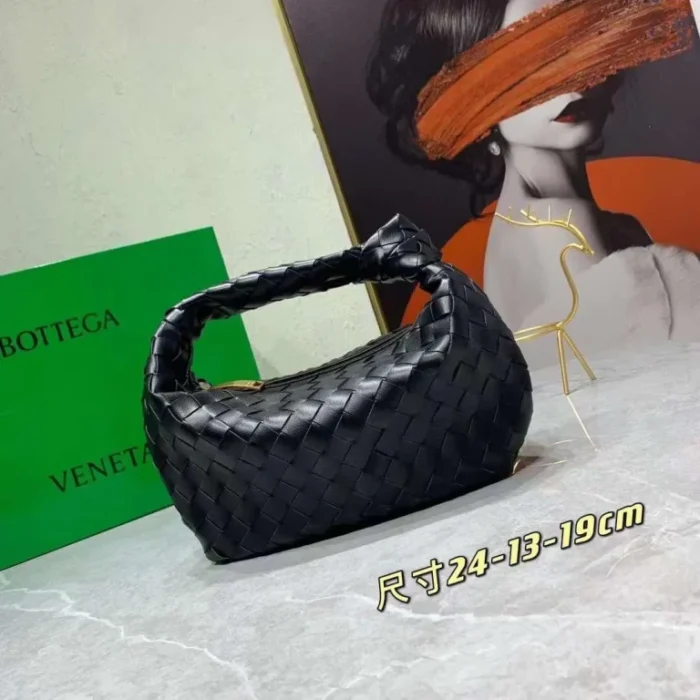 Bottega Veneta Mini Jodie Patent Leather Bag - Image 5