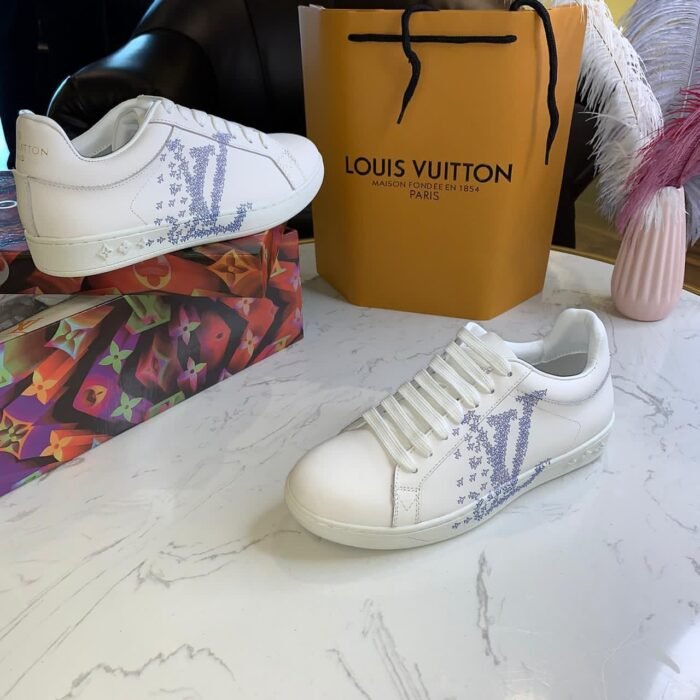 Louis Vuitton Time Out Sneakers - Image 3